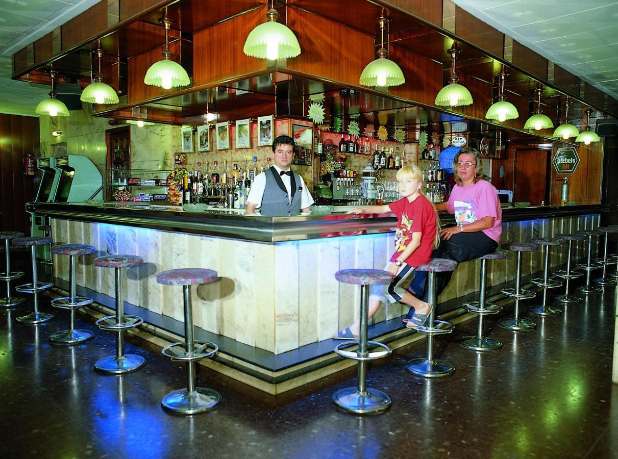 Hotel Continental Calella Eksteriør billede