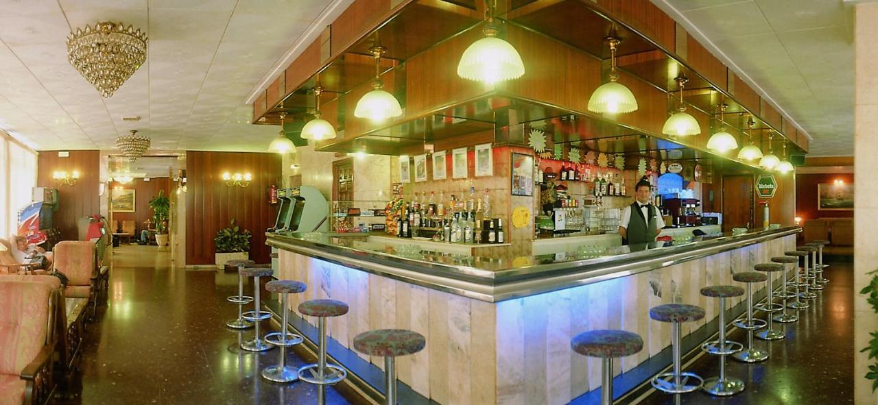 Hotel Continental Calella Eksteriør billede