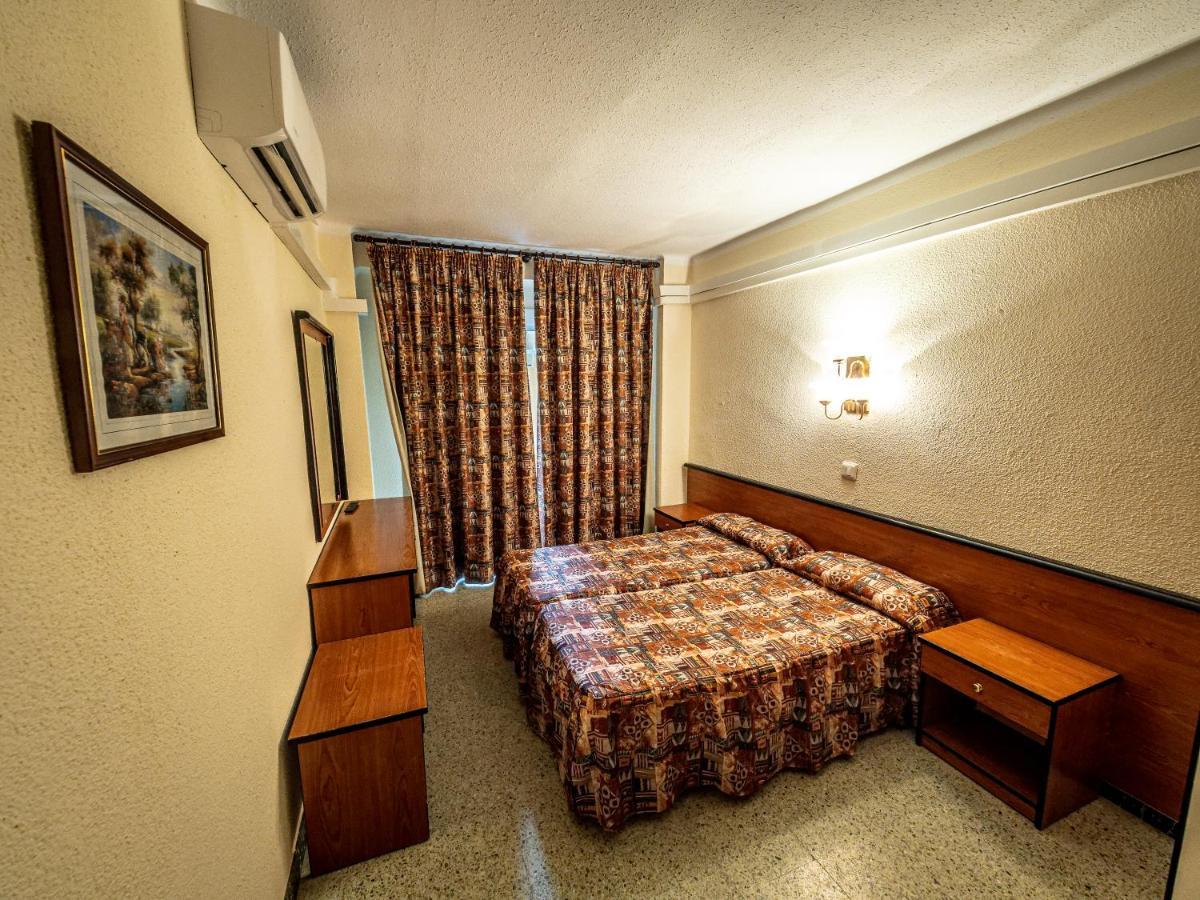 Hotel Continental Calella Eksteriør billede