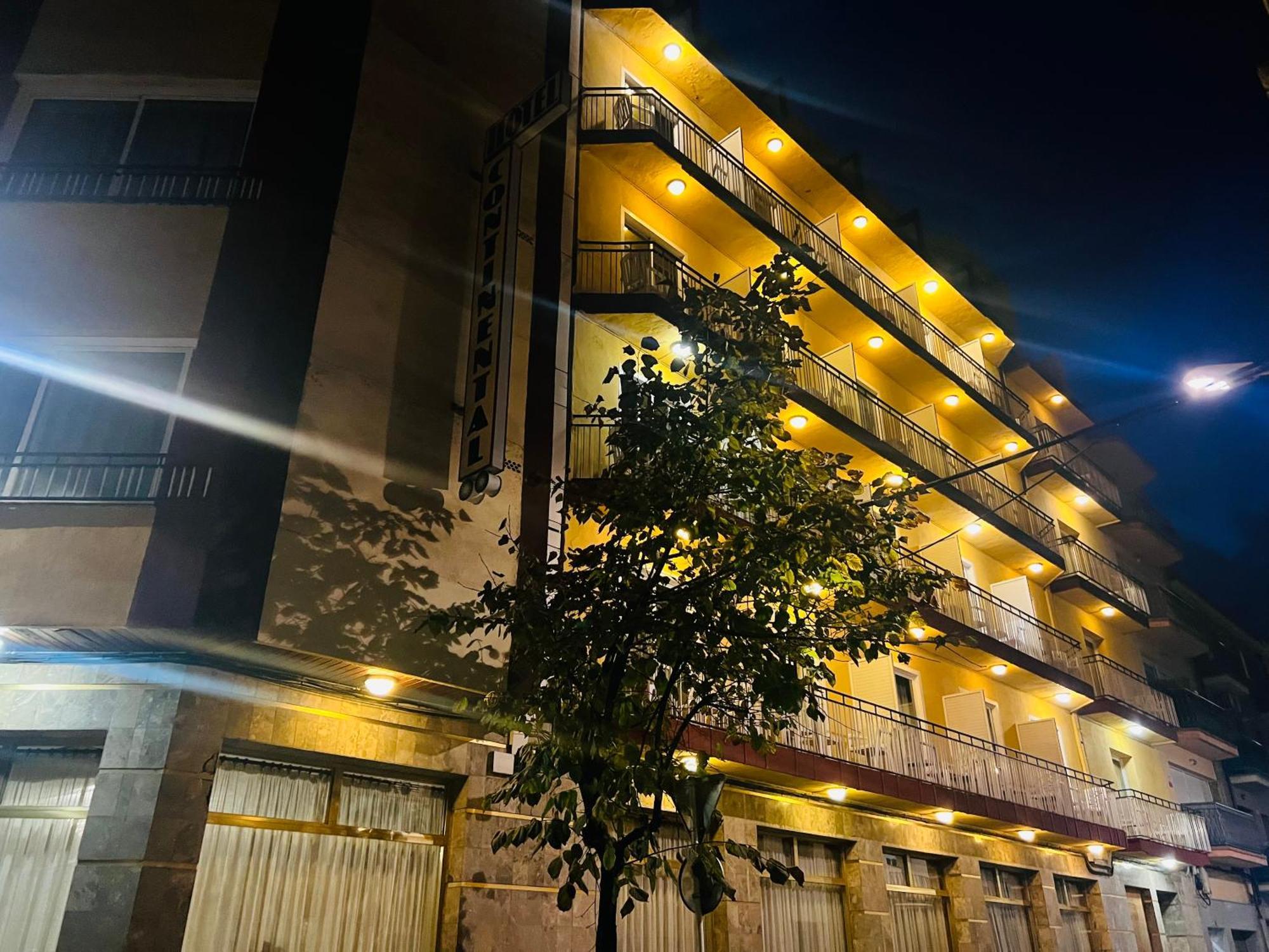 Hotel Continental Calella Eksteriør billede